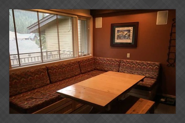 Dinning area 2 of 2.
