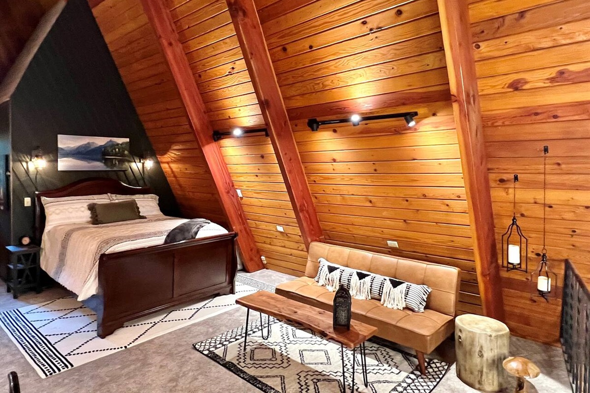 Queen Bed & Relaxation Station