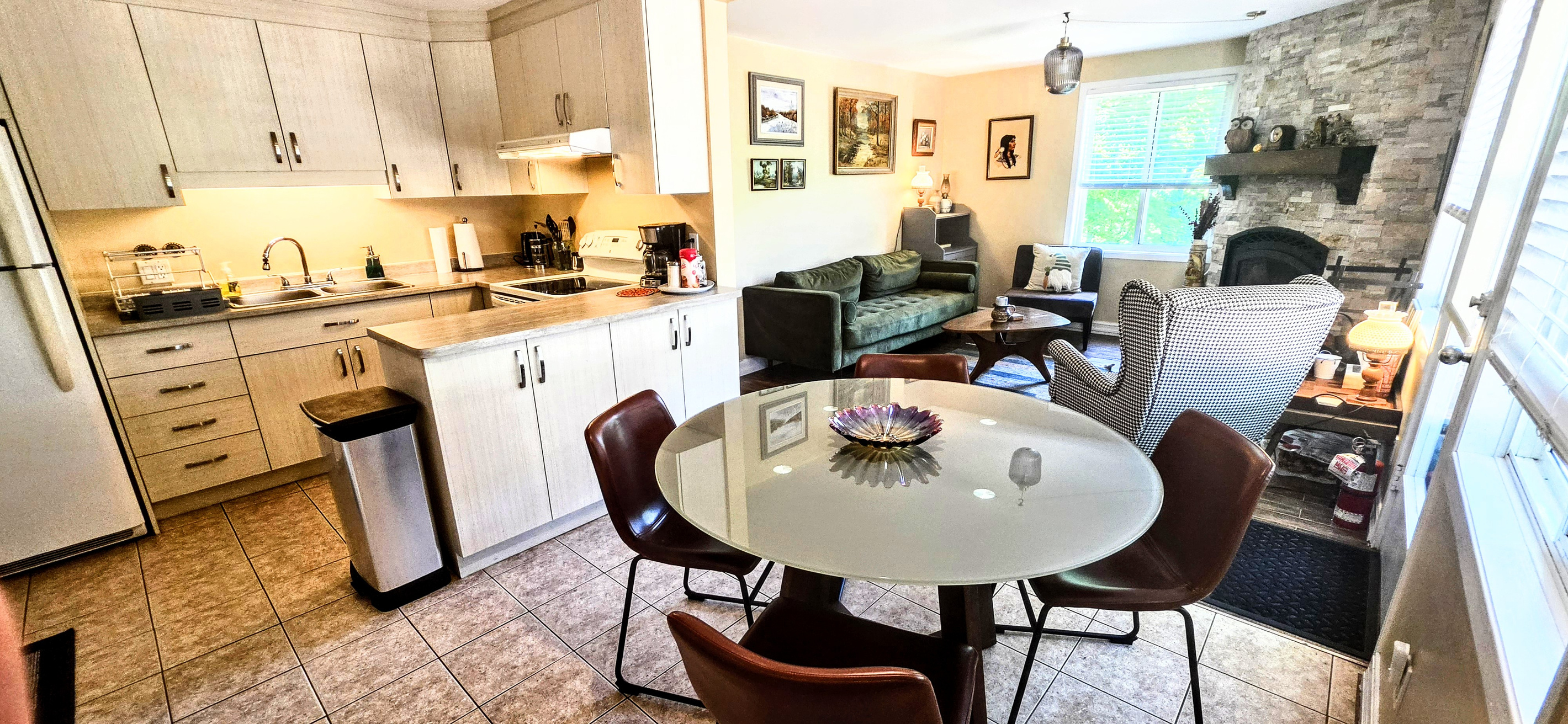 Dining area next to kitchen