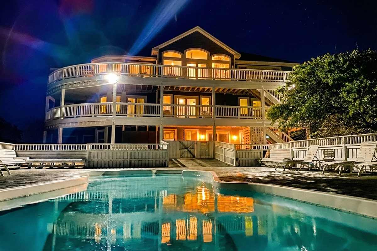 The ultimate beach house for your ultimate break.