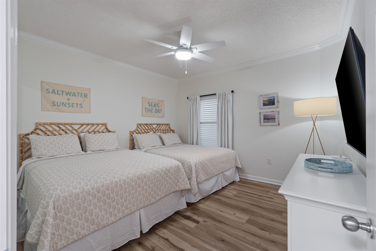 Double Queen Bedroom