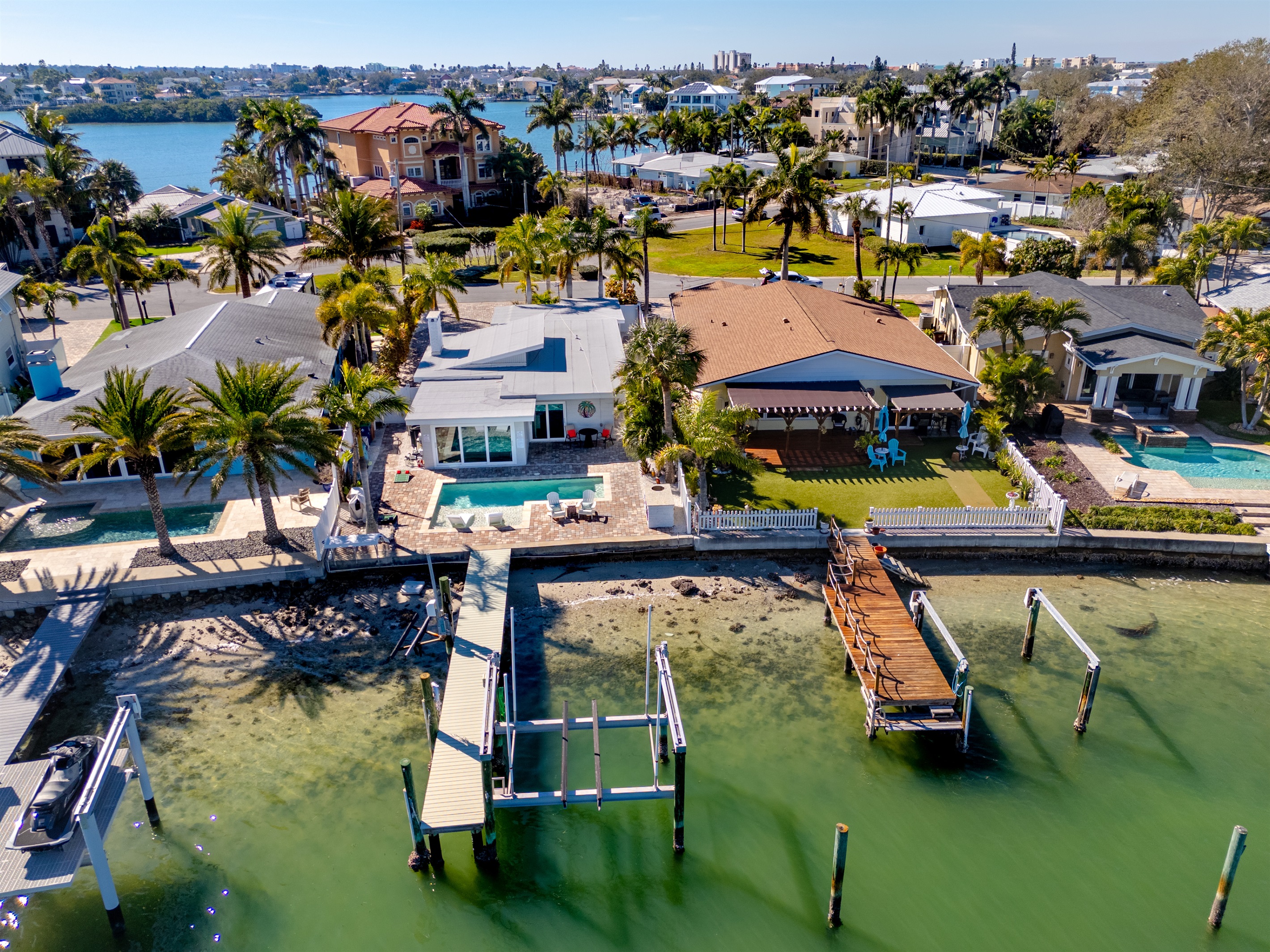 Waterfront 3 Bedroom Home with Pool