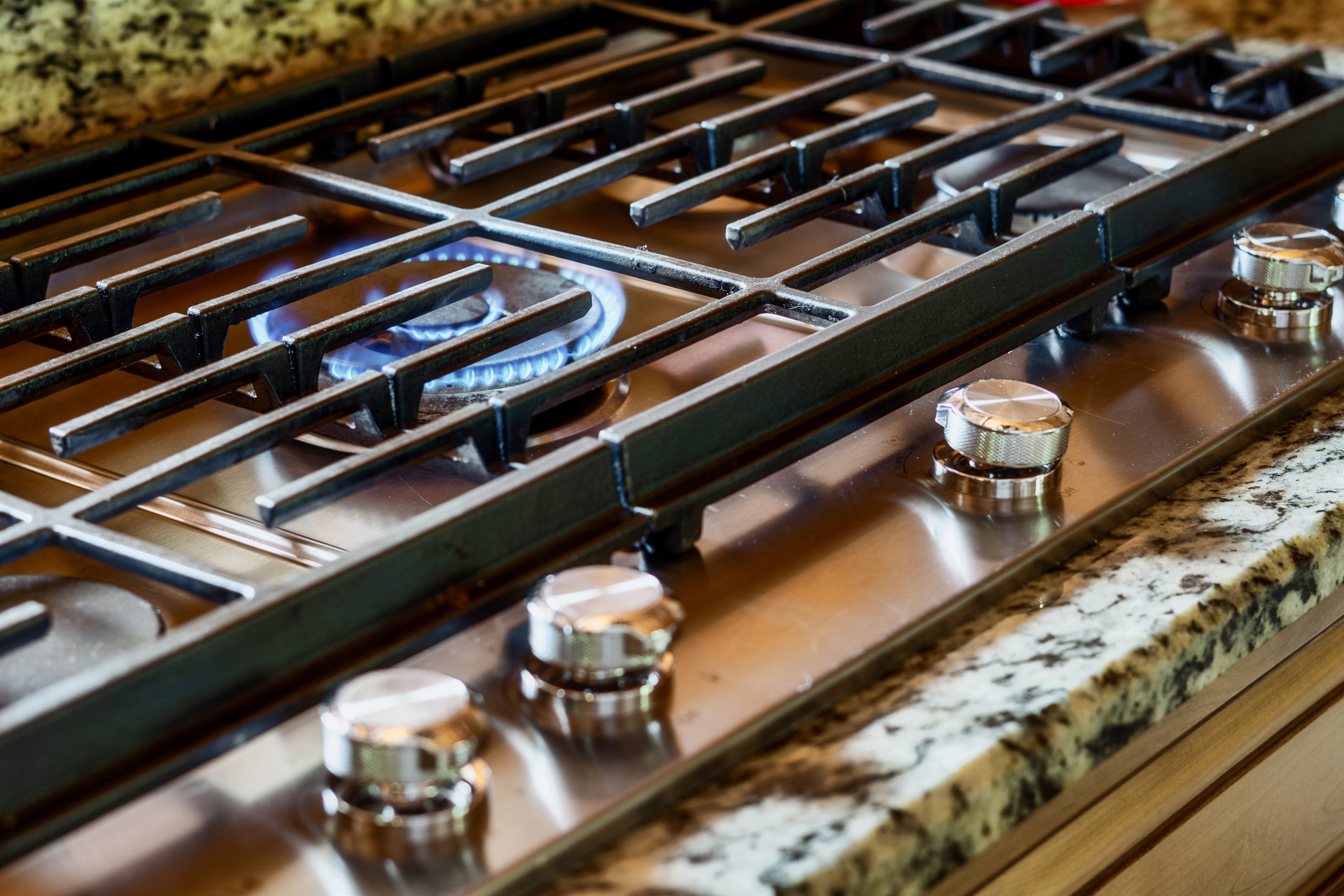 5 burner Gas cooktop
