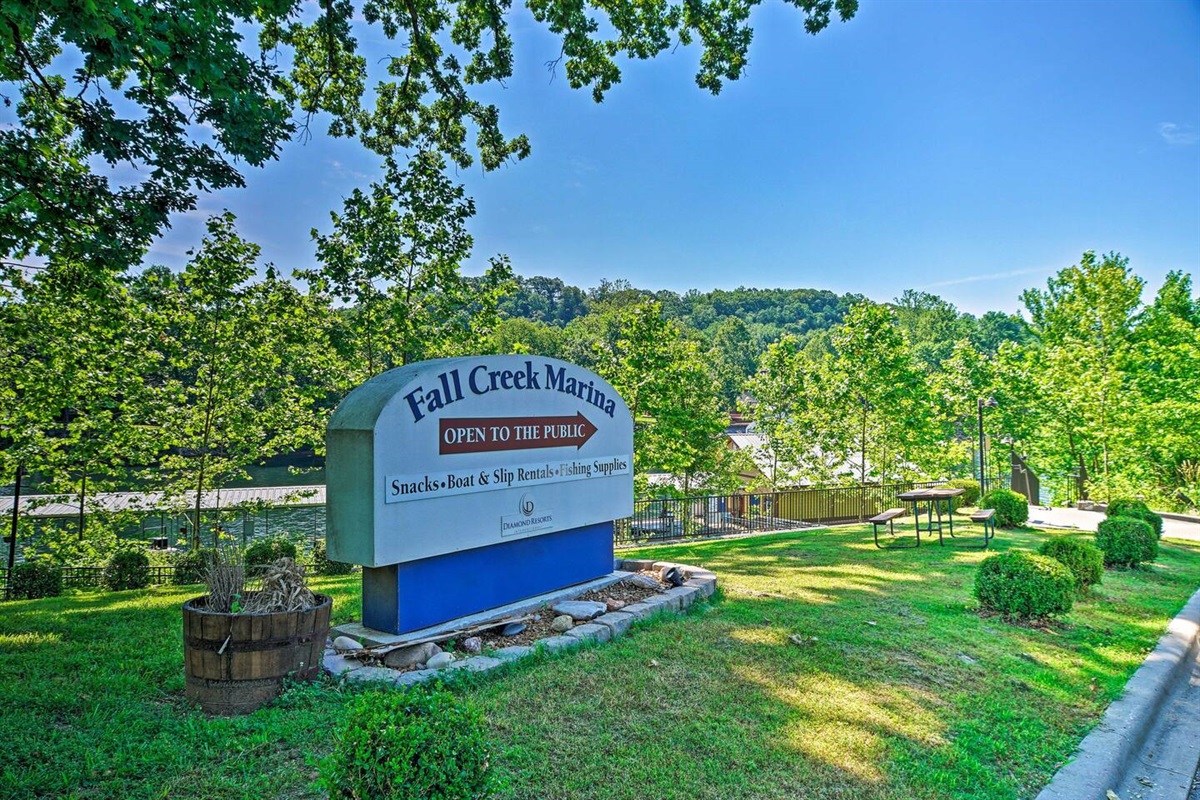 Nearby Attractions | Walk to Fall Creek Marina