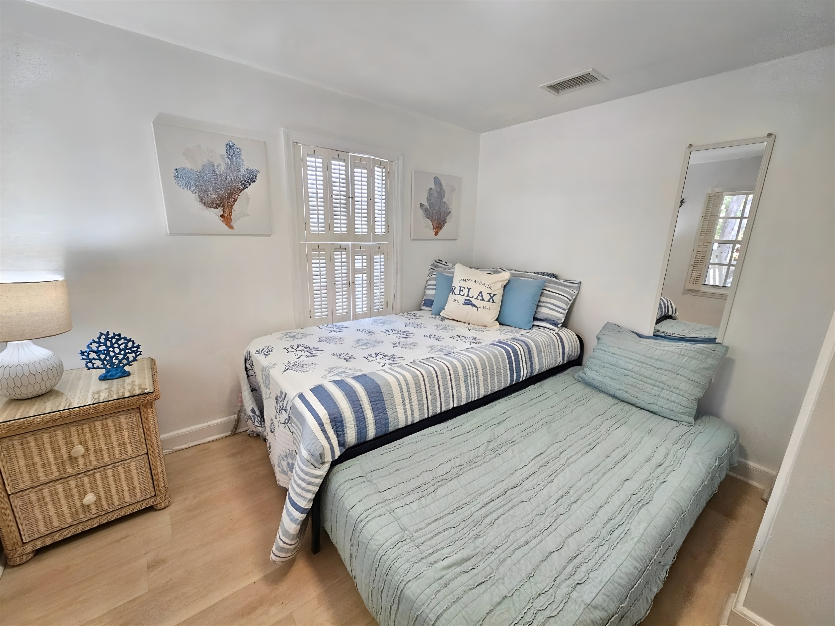 Includes Twin Size Trundle Bed