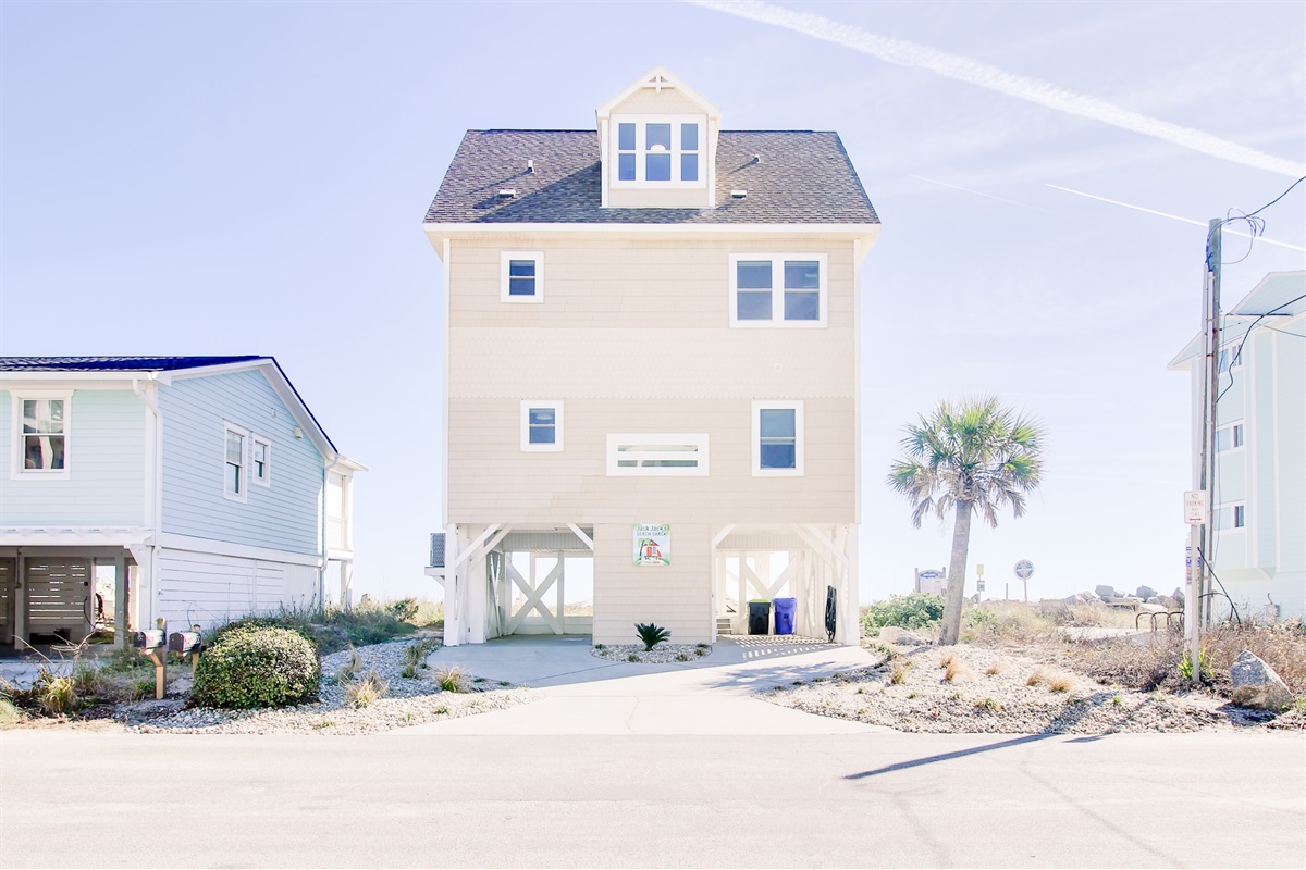 Parking Available for 5 Vehicles