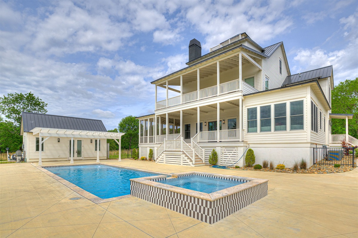 Backyard & Pool