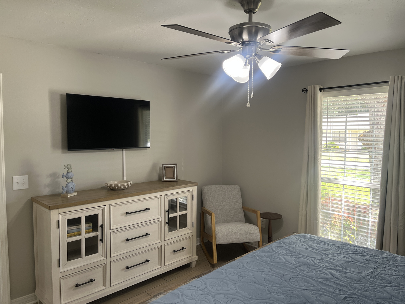 Smart tv in the master bedroom