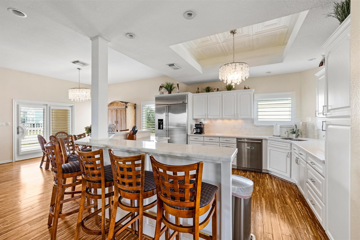 “Bright, breezy space to relax after beach days.”