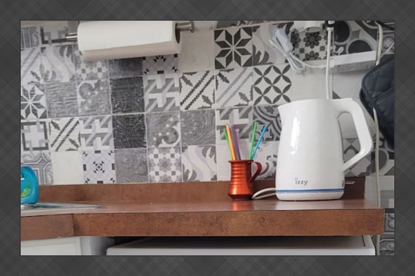 Dishwasher, electric kettle