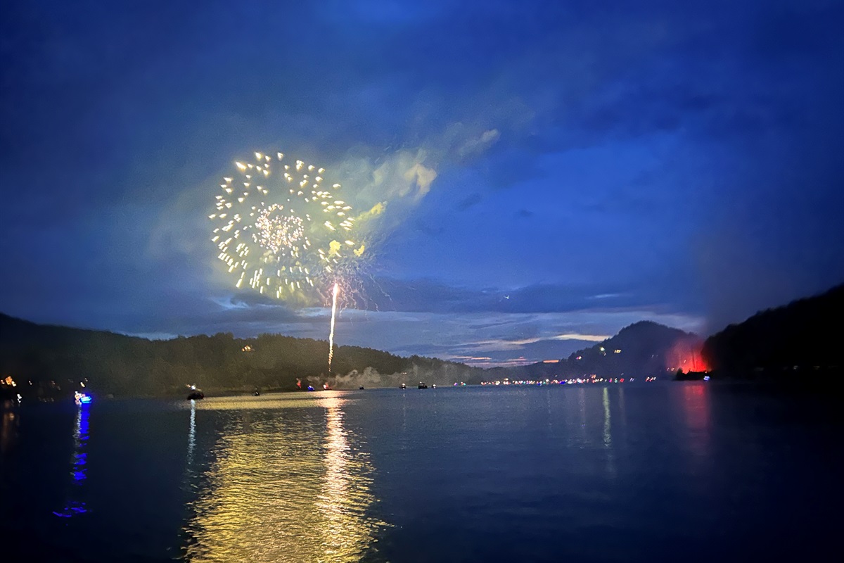 Front Row Seat for the Lake Glenville Fireworks