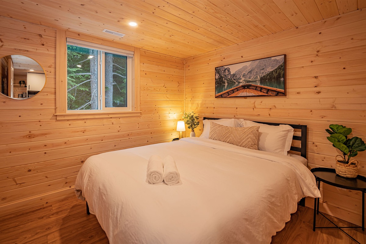 Lower bedroom with queen bed