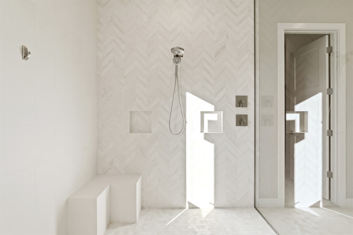 Master bathroom ensuite. a