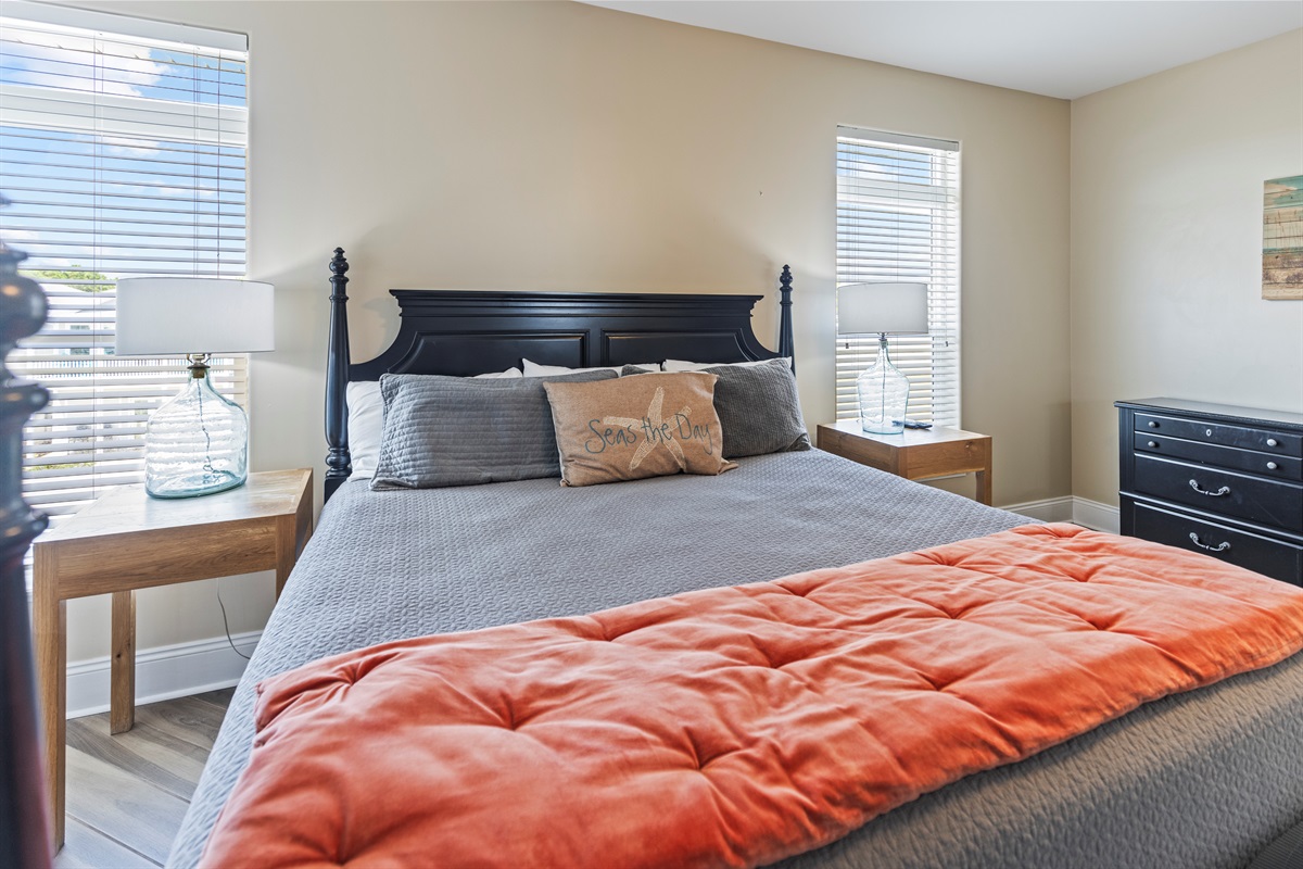 4th Bedroom (3rd Floor)