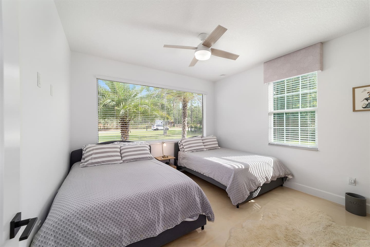 4th Bedroom - TWO Queen Beds