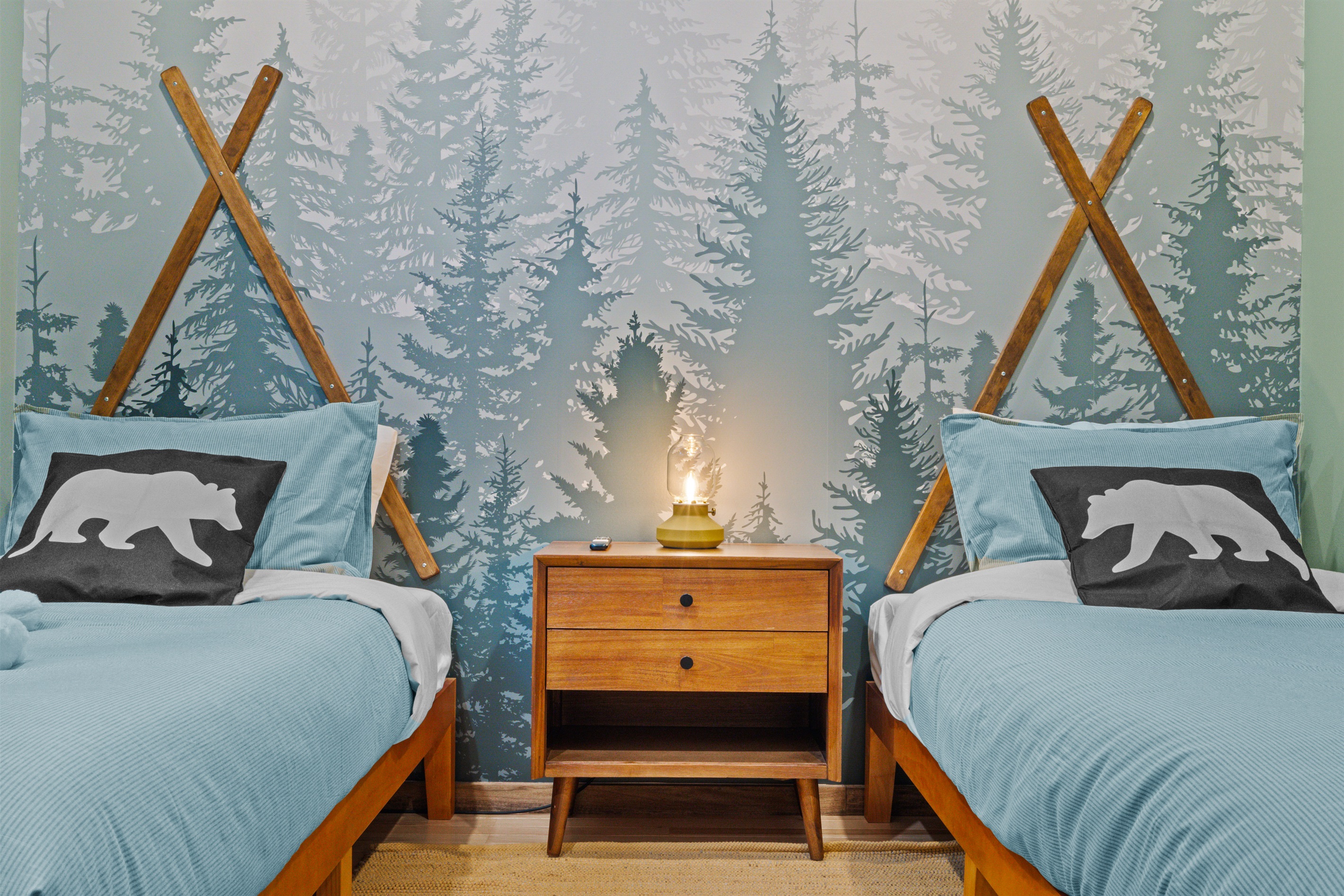 Kids/Twin Room - Super comfy beds.. Forest camping therme. Nintendo Switch