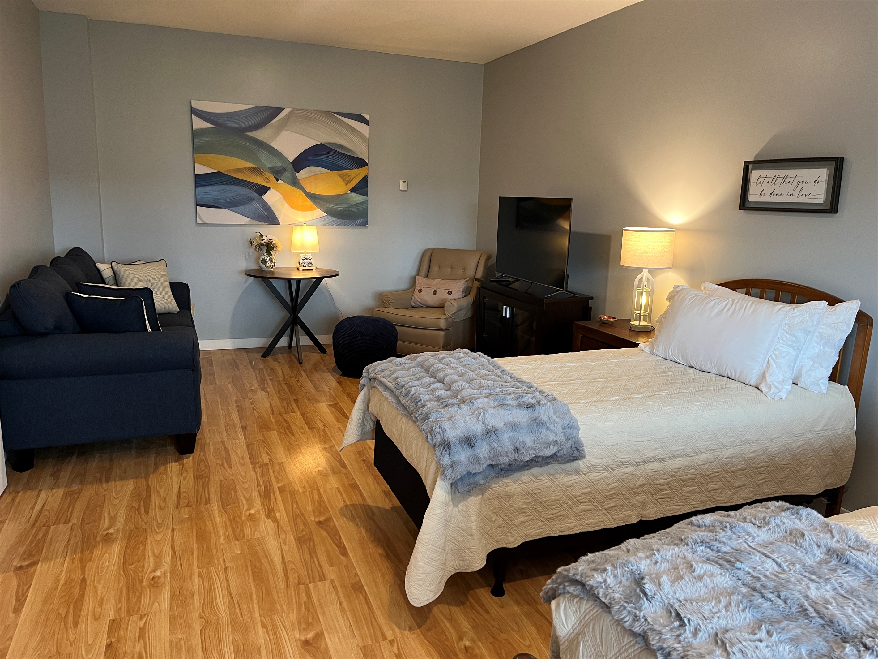 Lower level Family suite with Queen, Twin and lounge area