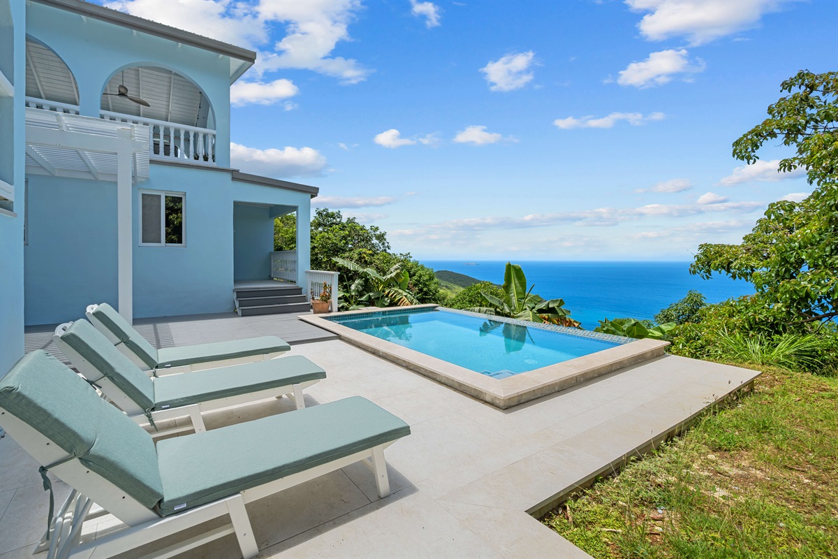 Poolside Views!