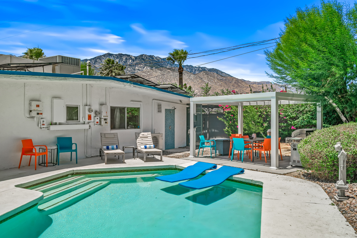 perfect desert backyard