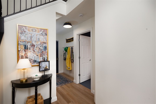 ND Retreat<>Luxury 3 B 3.5 BA Townhome 1.5mi to ND, photo 5