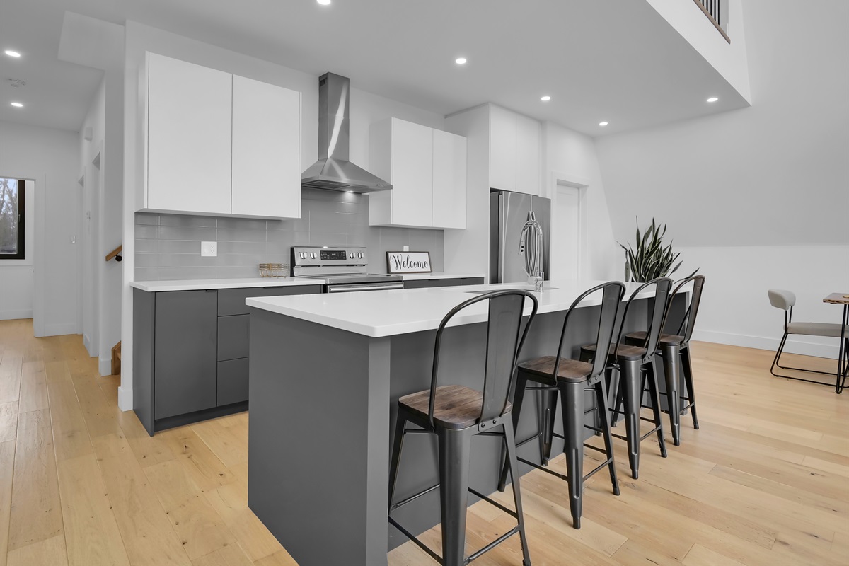     &ldquo;Fully equipped kitchen for easy family meals&rdquo;