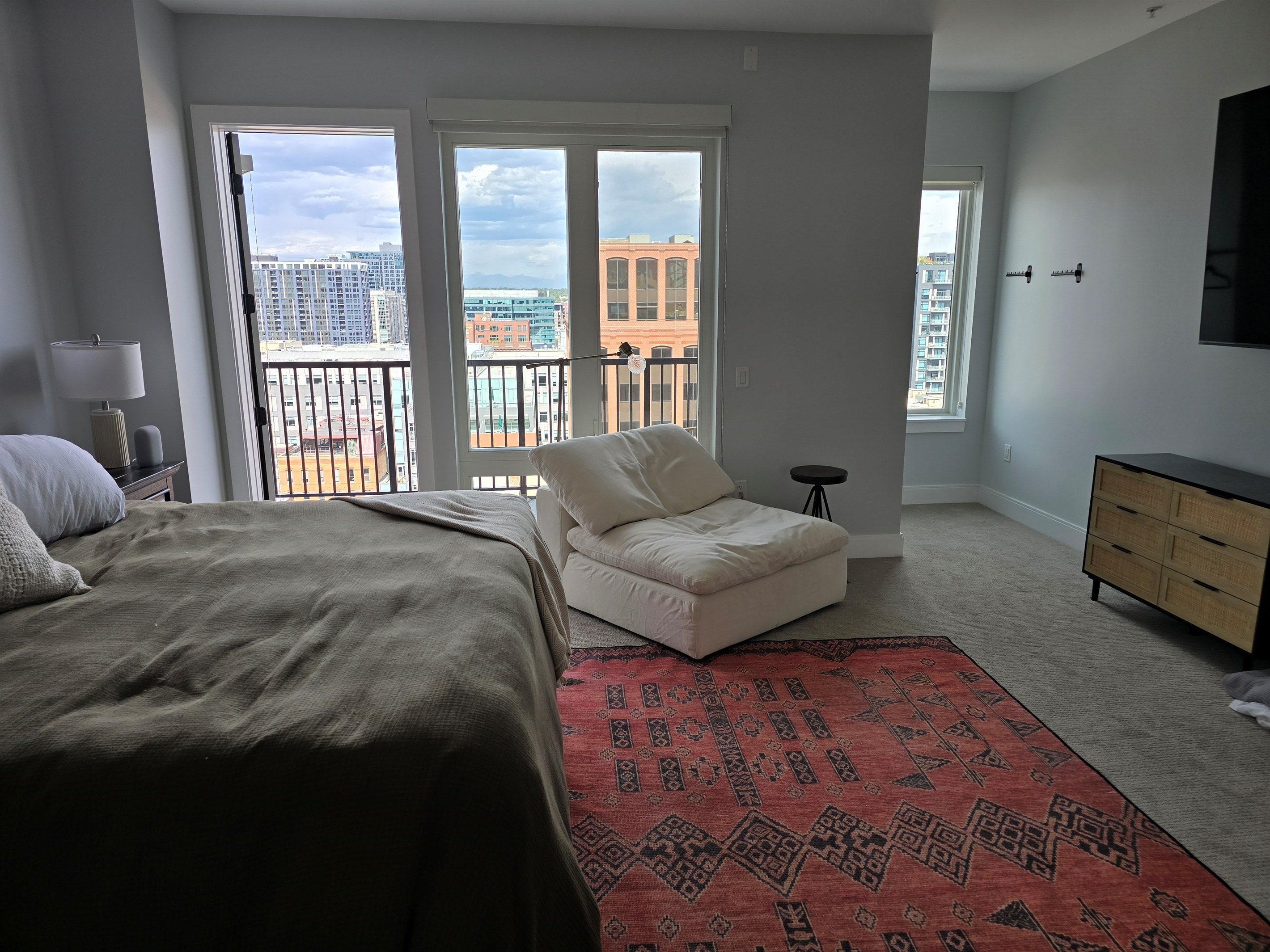Views and seating area