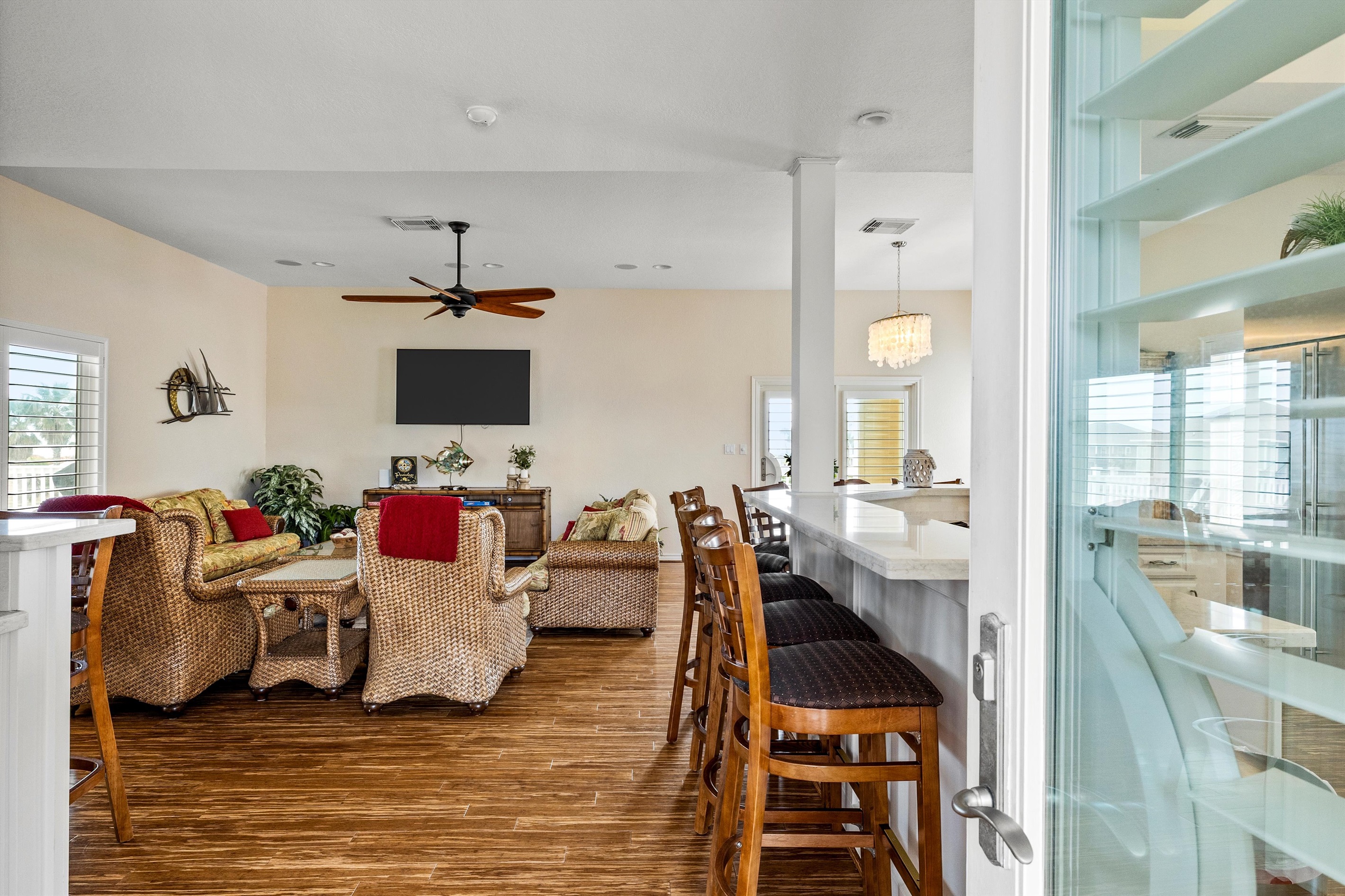 “Cozy coastal living for the whole crew.”