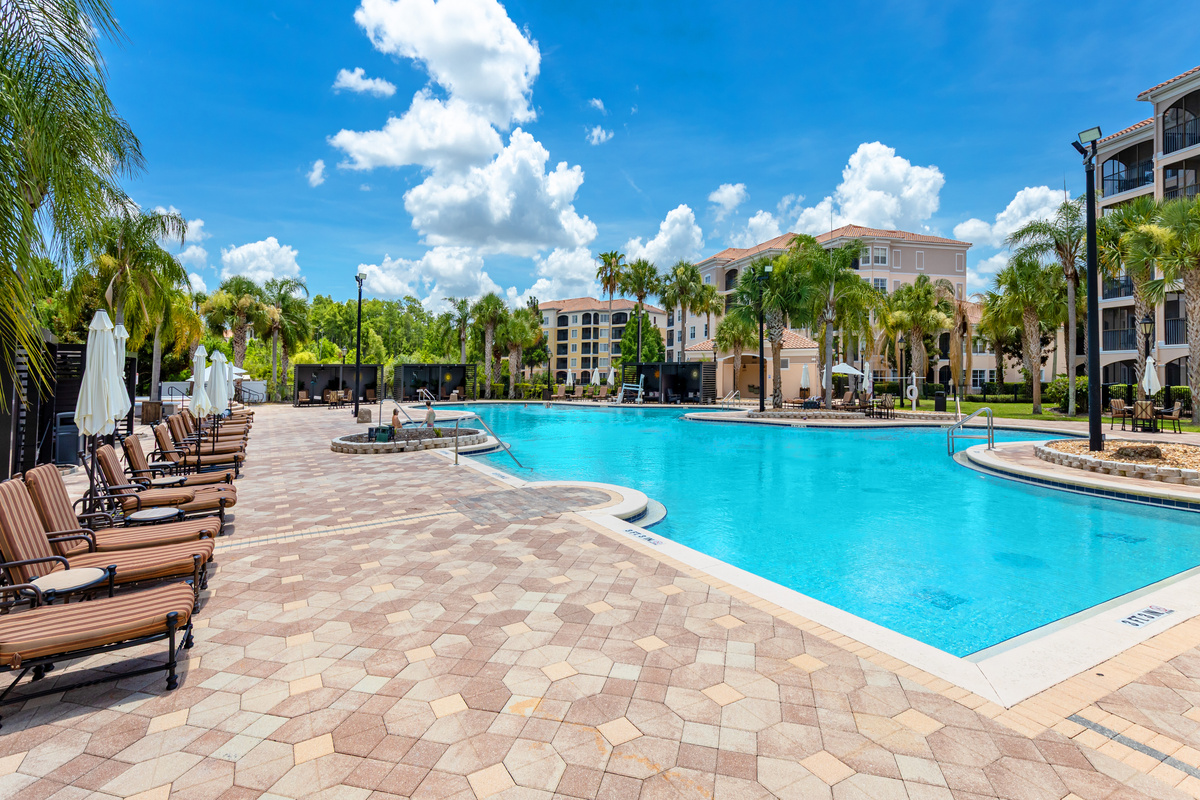 Lounge seating by the pool