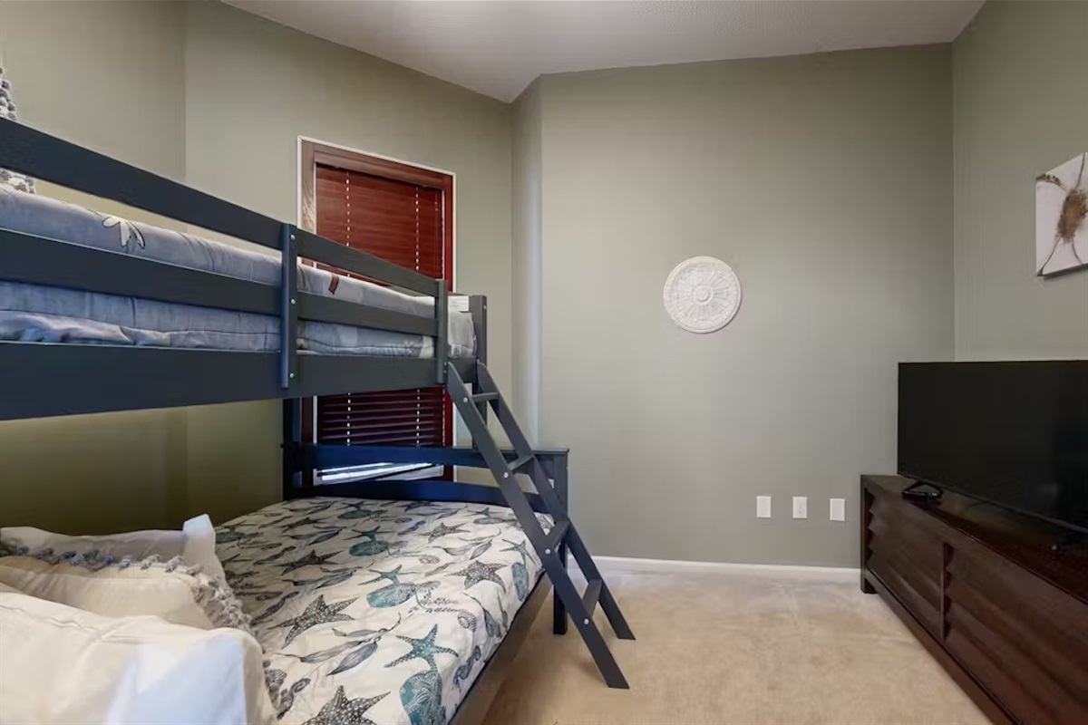 4th Bedroom with Single and Double Bed