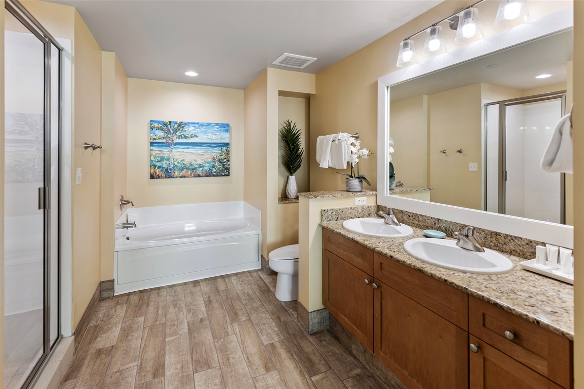 Gulf-front Primary Bathroom