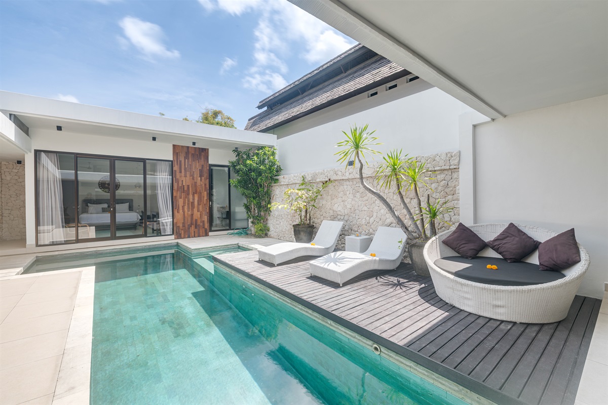 Pool area