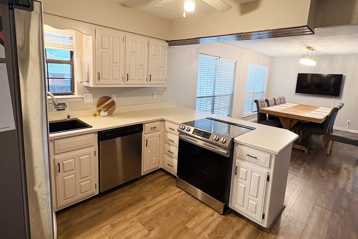 Kitchen Opens to the Dining Room