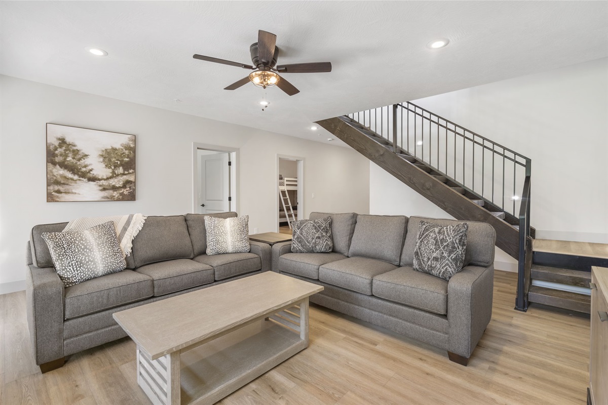 DVD player with smart TV