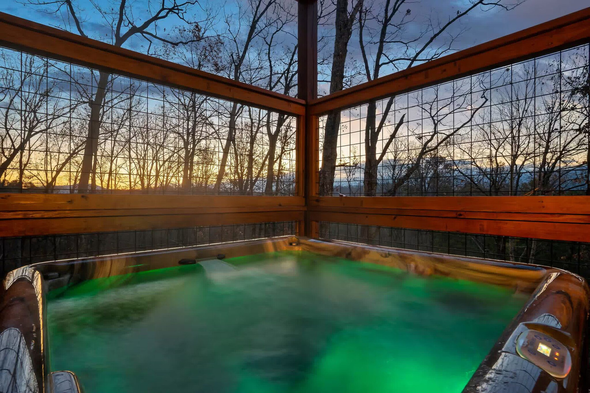 Private Hot tub