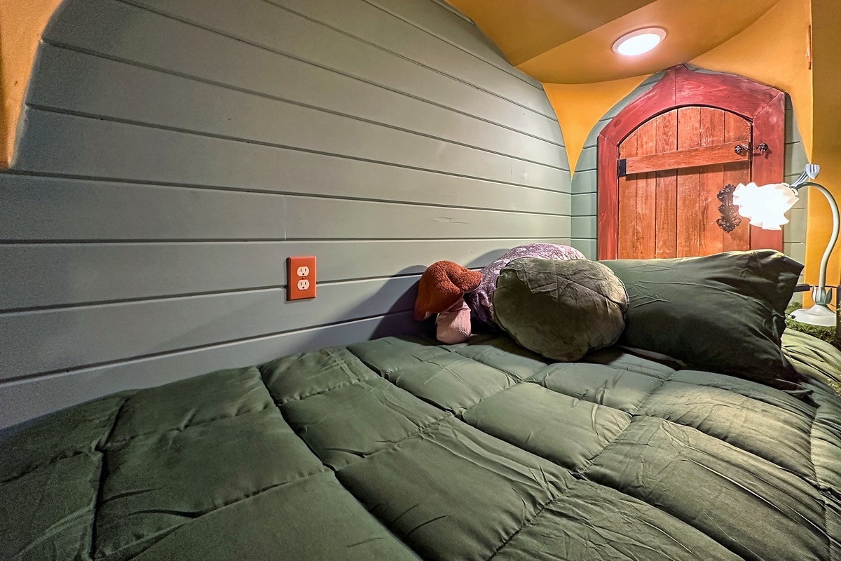 cosy up in the twin bunk