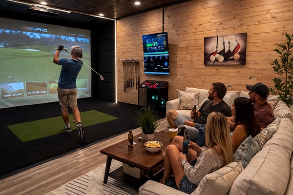 Floor 1 (Basement) - Game room: Golf Sim