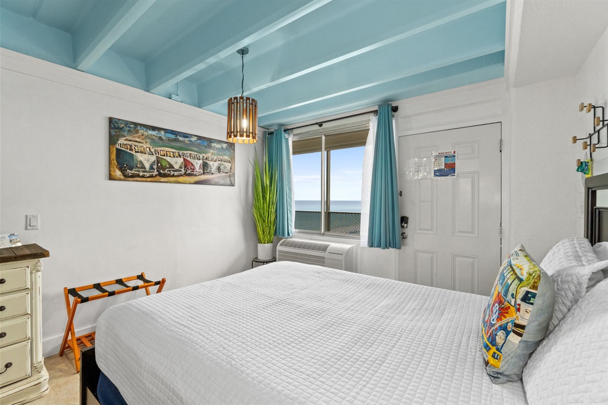Queen Bed