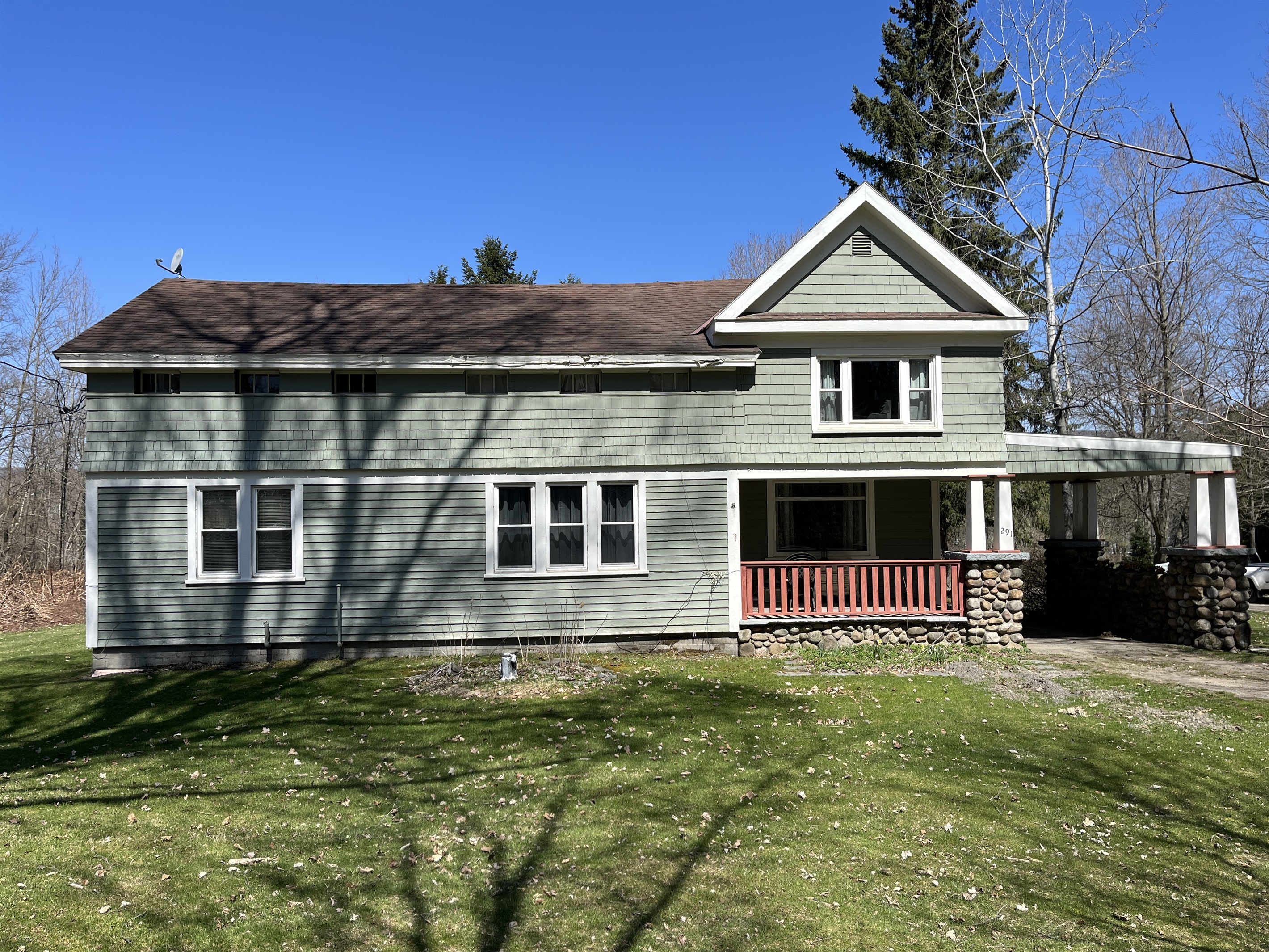 Calla Lily #2 - Upstairs unit