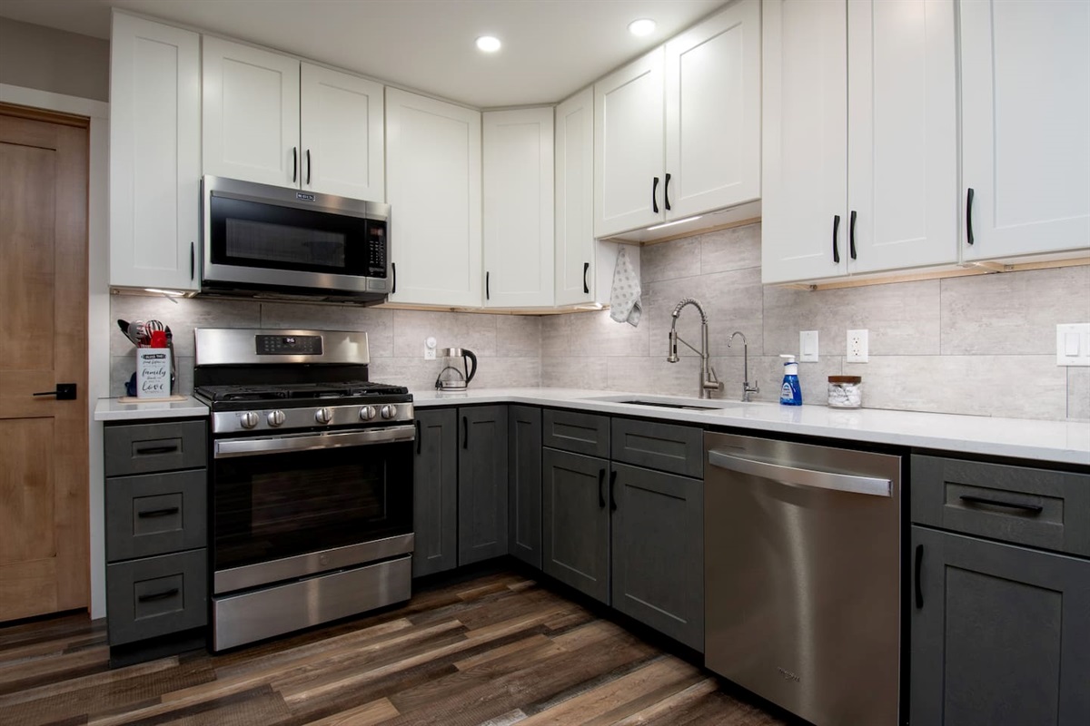 No need to spend you vacation washing dishes. Plenty of dishwashing detergent is available for you to use.