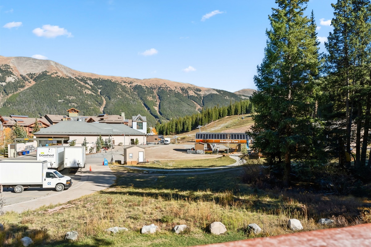 Ski-in / Ski-out to American Flyer lift