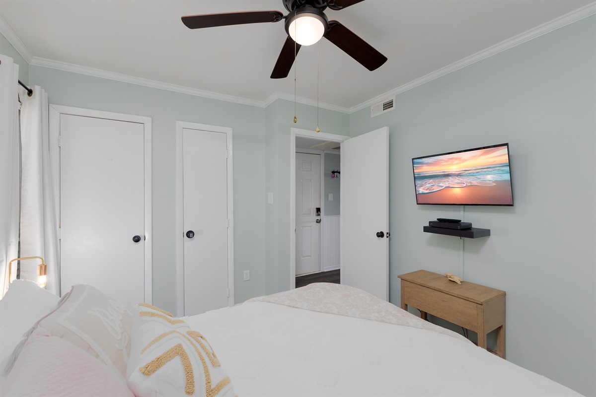 Clothing storage in the bedroom