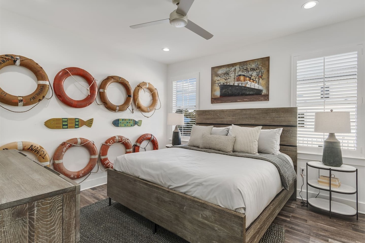 King Suite #5 (second floor)