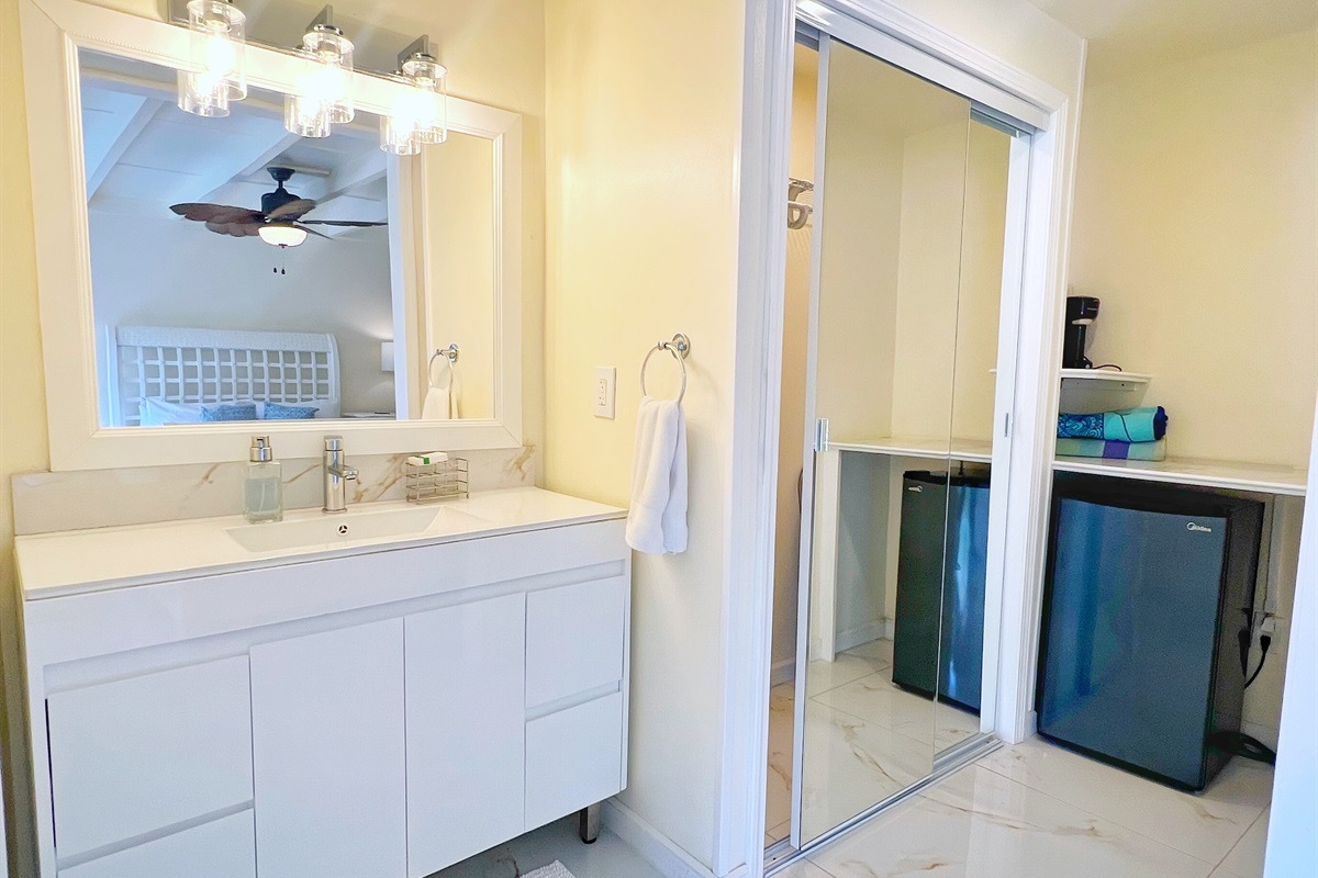 Clean lines, modern finishes, and plenty of space to get ready for the day. 