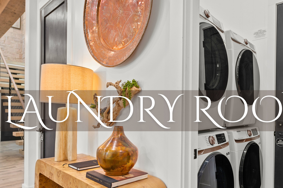 A fully equipped laundry room that makes it easy to keep everything fresh and clean, so you can focus on enjoying your time at the lodge.