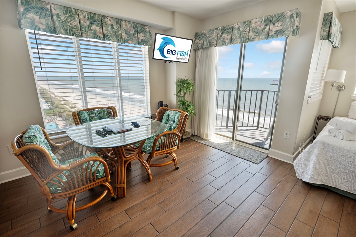 Amazing Room with Views of the Ocean 🌊☀️