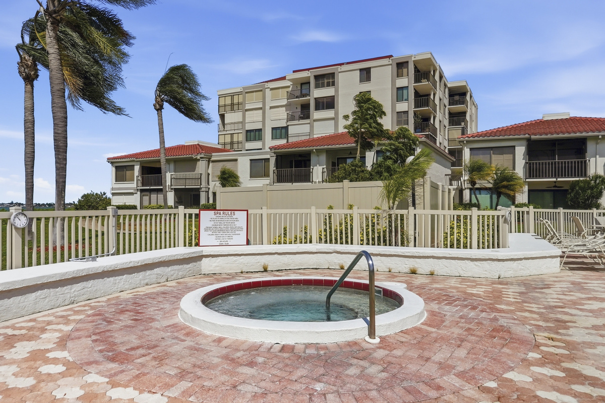 Take a refreshing dip or relax poolside at the community pool, a perfect place to soak up the Florida sunshine and enjoy a laid-back afternoon.