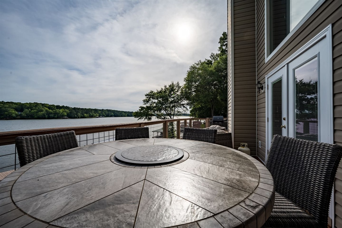 Outdoor Fire Table