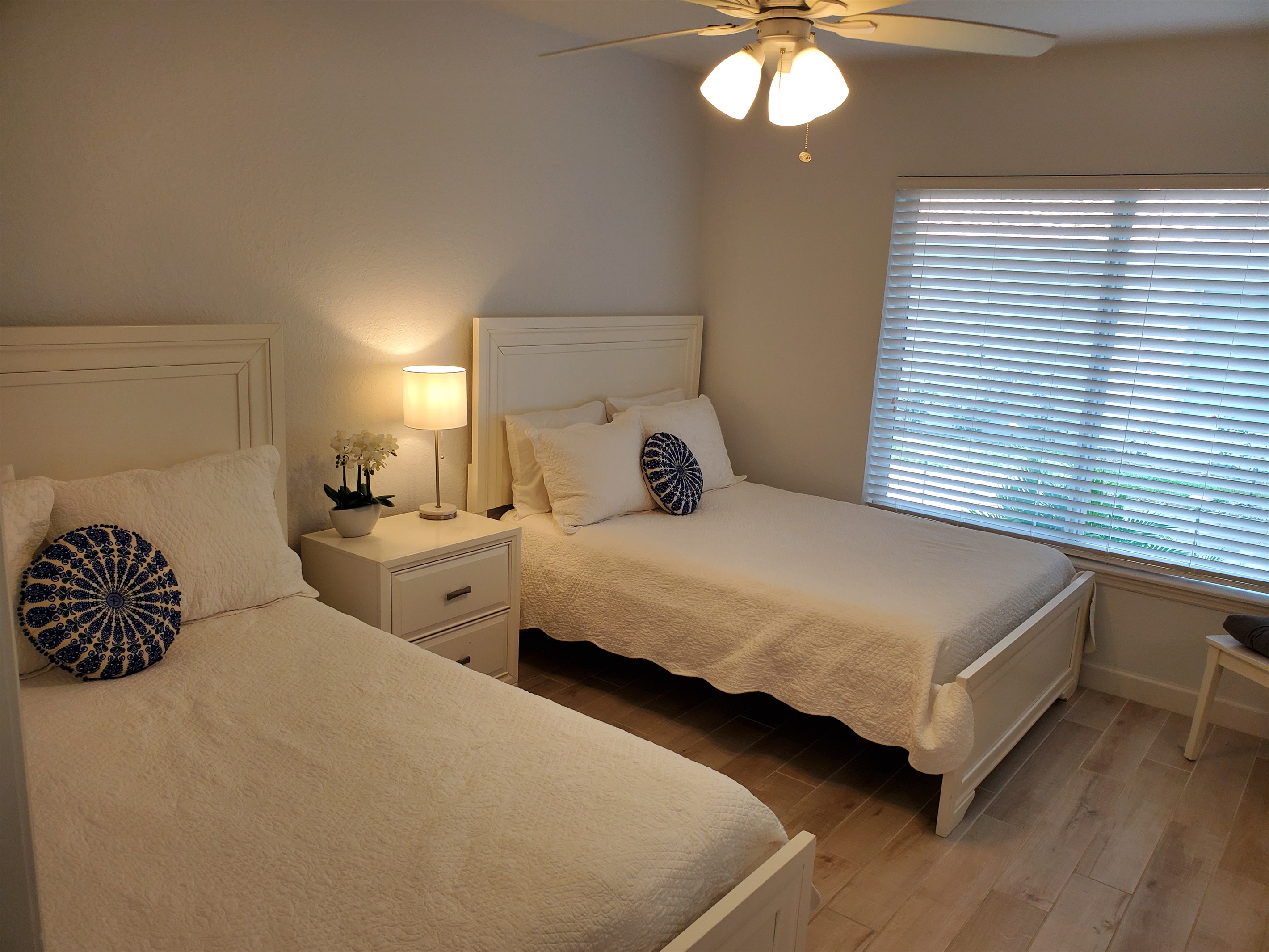 1st floor Double bedroom with private full bathroom