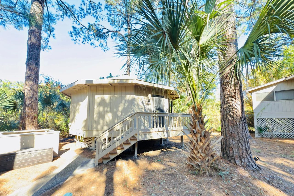 Bungalow among the palms