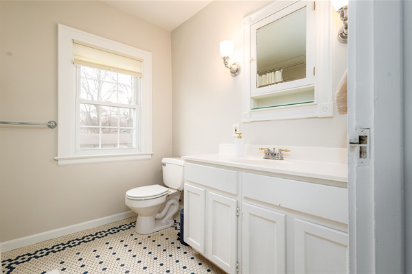 Upstairs Bathroom